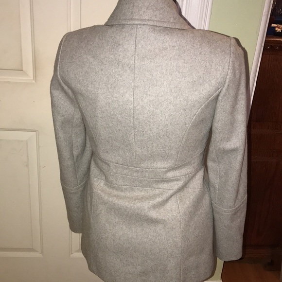 Coat - Picture 4 of 5